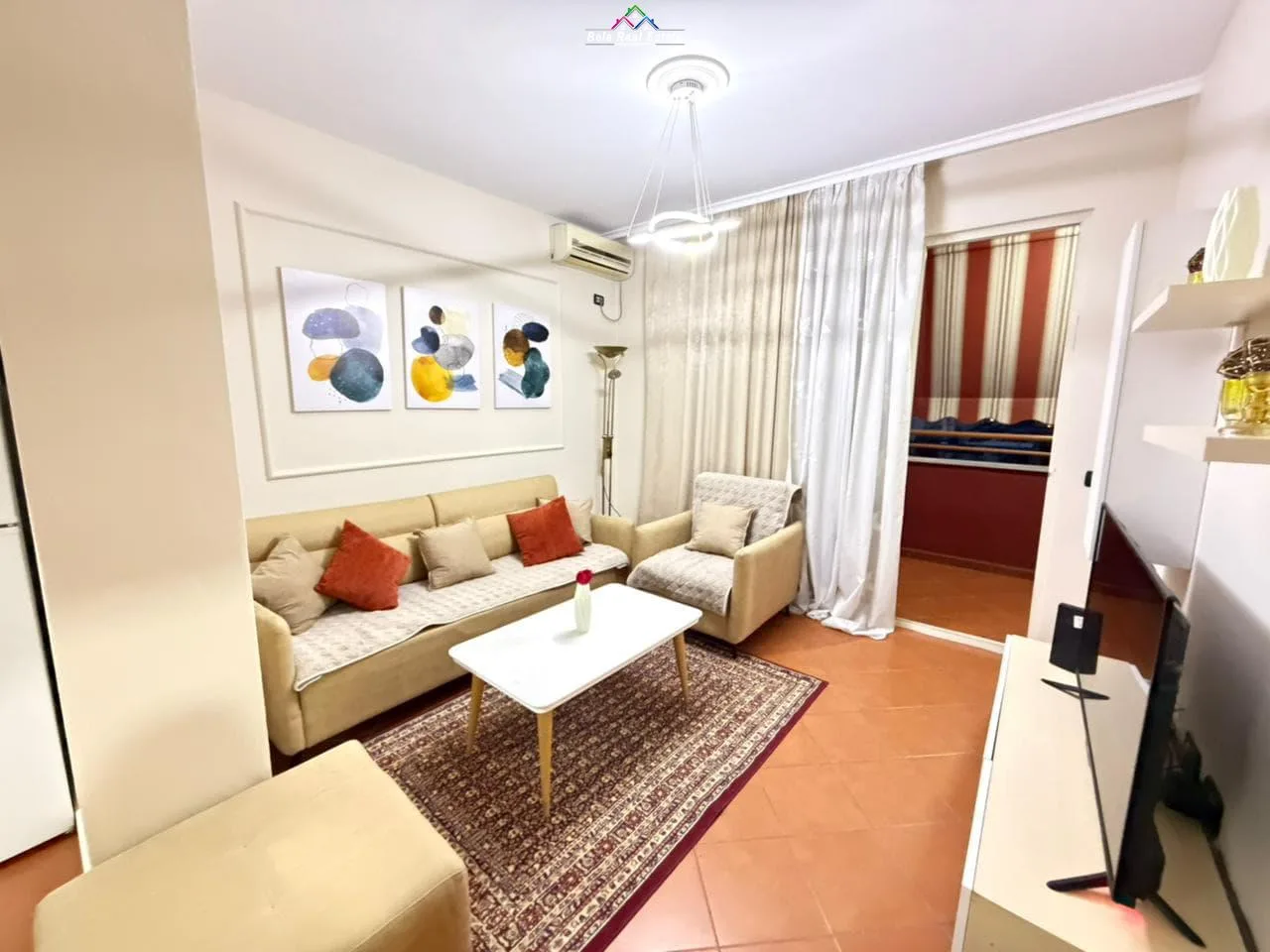 Apartament 2+1 Me Qera ne Bllok ( ID B2201758 ) Tirane