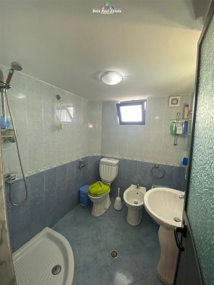 Jepet Me Qera Kati 3 Vile 2+1 tek Bulevardi I Ri (ID BV22178) Tirane​.