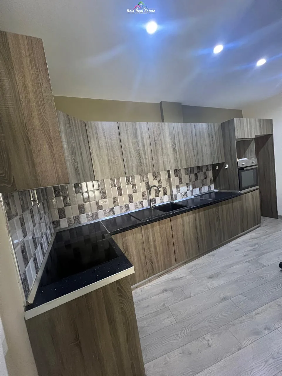 Apartament Ne Shitje 2+1 Ne Astir (ID B120634) Tirane