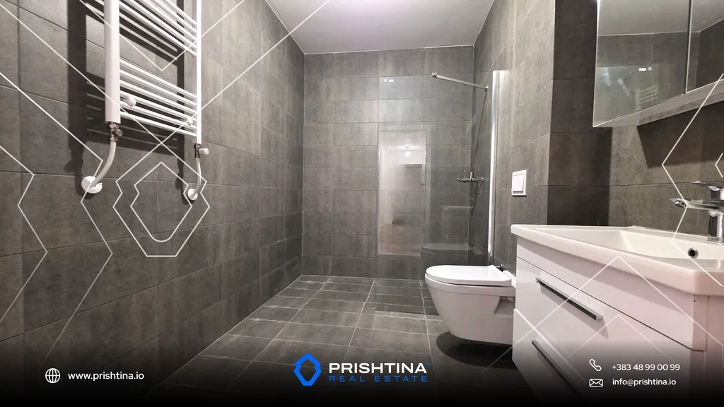 Zyrë në #shitje 134.46m² në Lakrishte – Arting