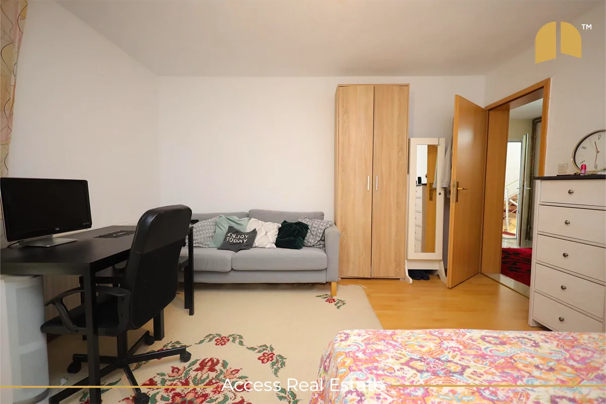 Shtëpi me QIRA – 6 dhoma gjumi – Kalabri