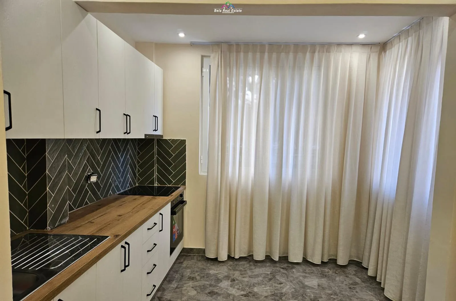 Apartament per shitje 2+1 Tek Ish Restorant Durrsi(ID B121178) Tirane.