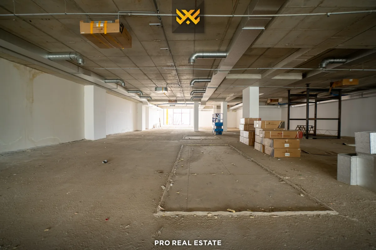 Lokal 1823m² me #QIRA në Prizren