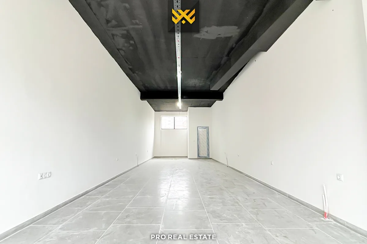 Lokal 58m² për #SHITJE në Lagjen e Spitalit
