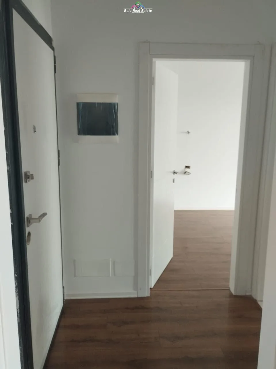 Zyre Me Qera 1+1 Tek Bulevardi i Ri (ID BZ2796) Tirane