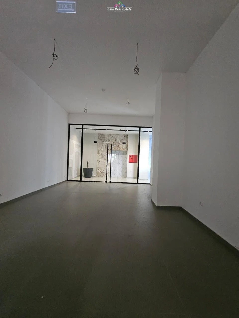 Zyre Me Qera Tek Kompleksi Garden Building (ID BZ2984) Tirane