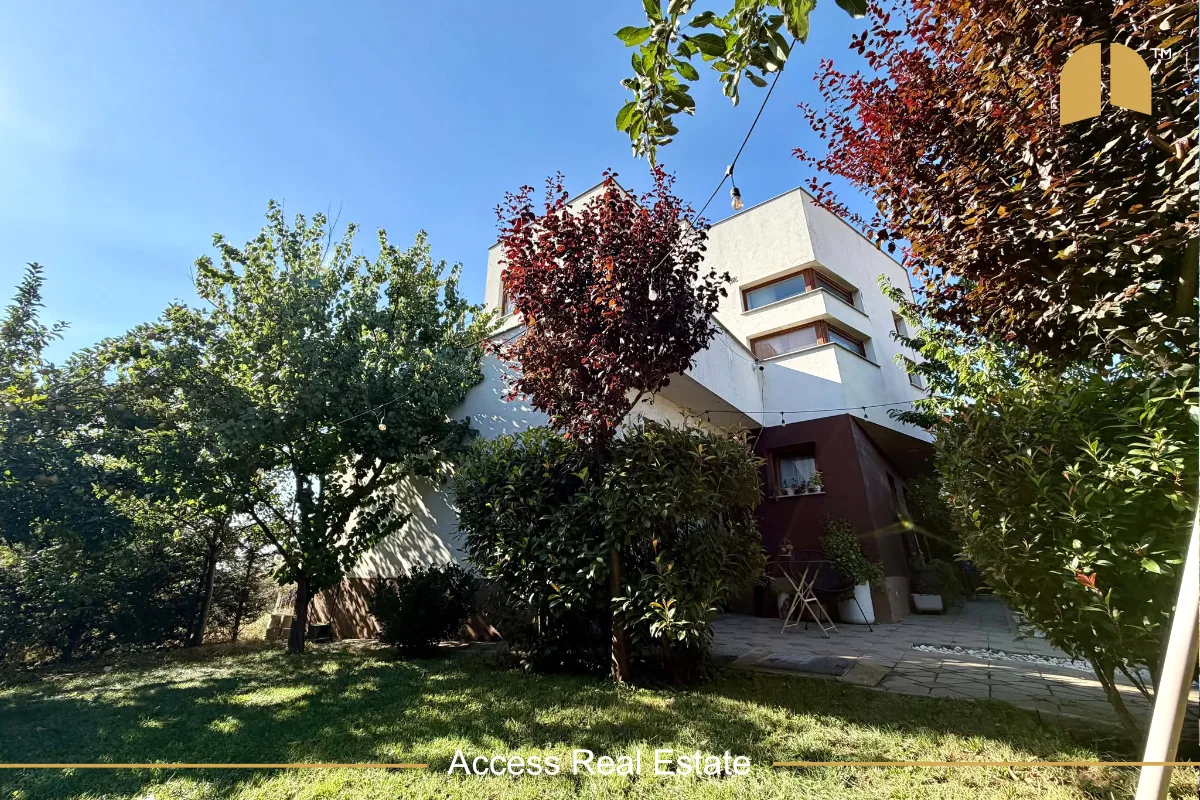 Shtëpi në SHITJE me FLETË POSEDUESE – 4 dhoma gjumi + 3 Ari + garazhë – Bërnicë e Poshtme
