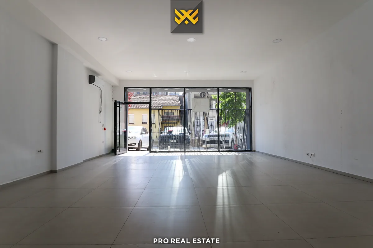 Lokal 70m² me #QIRA te Mati 1