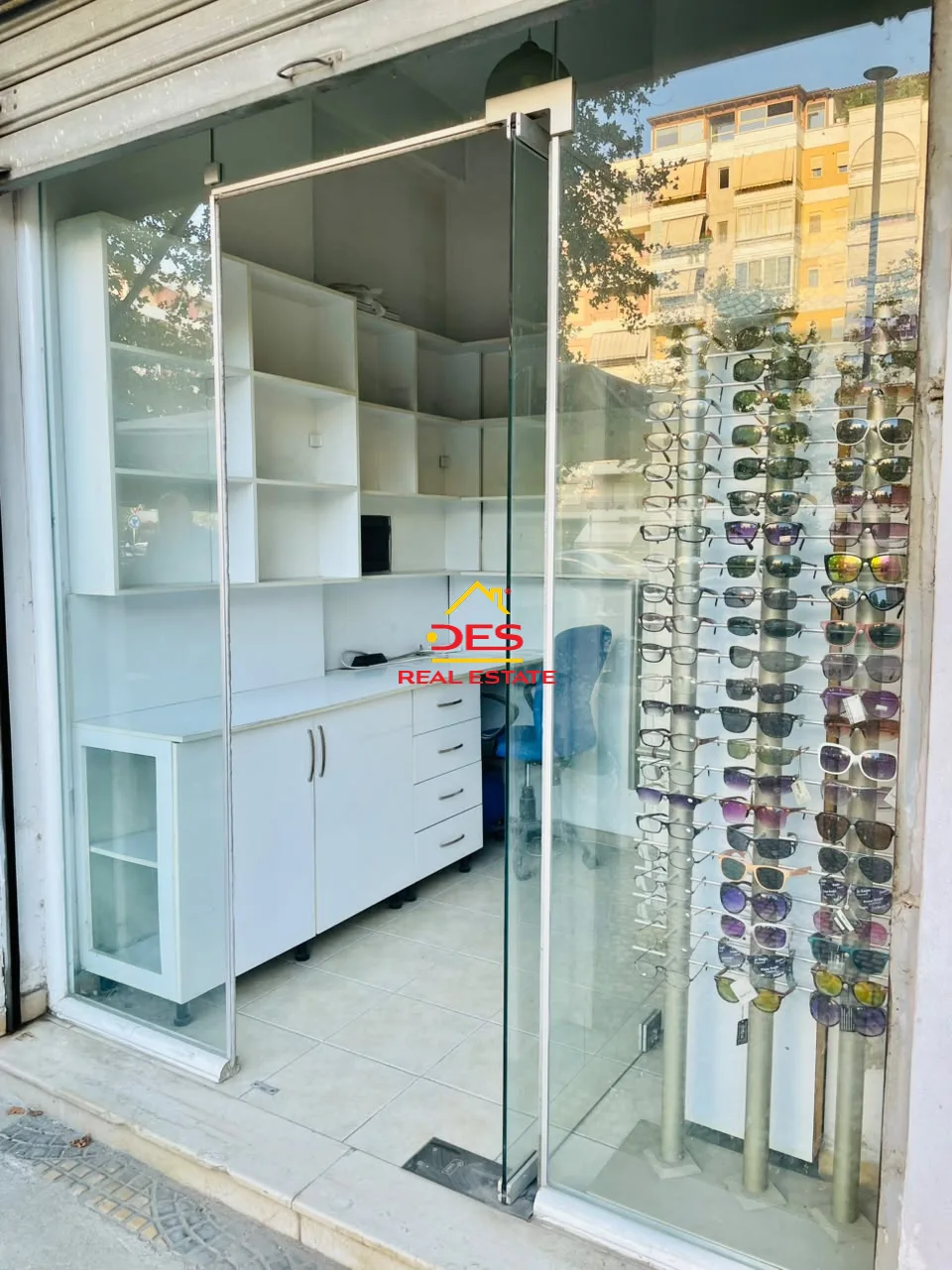 Jepet me qira ambient biznesi në transballkanike, vlorë