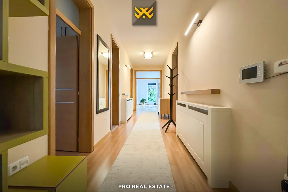 Kat shtëpie 180m² me #QIRA në Aktash