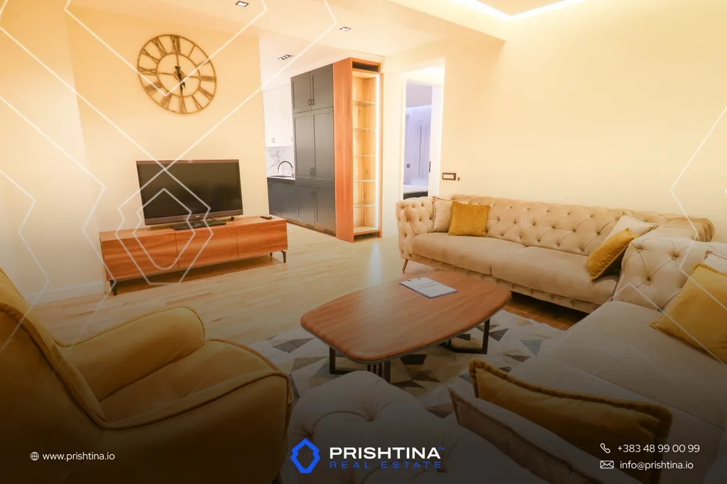 Banesë me qira 141m² në Arbëri