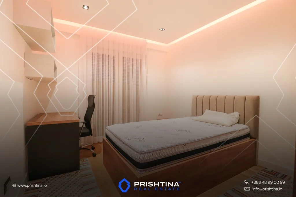 Banesë me qira 141m² në Arbëri