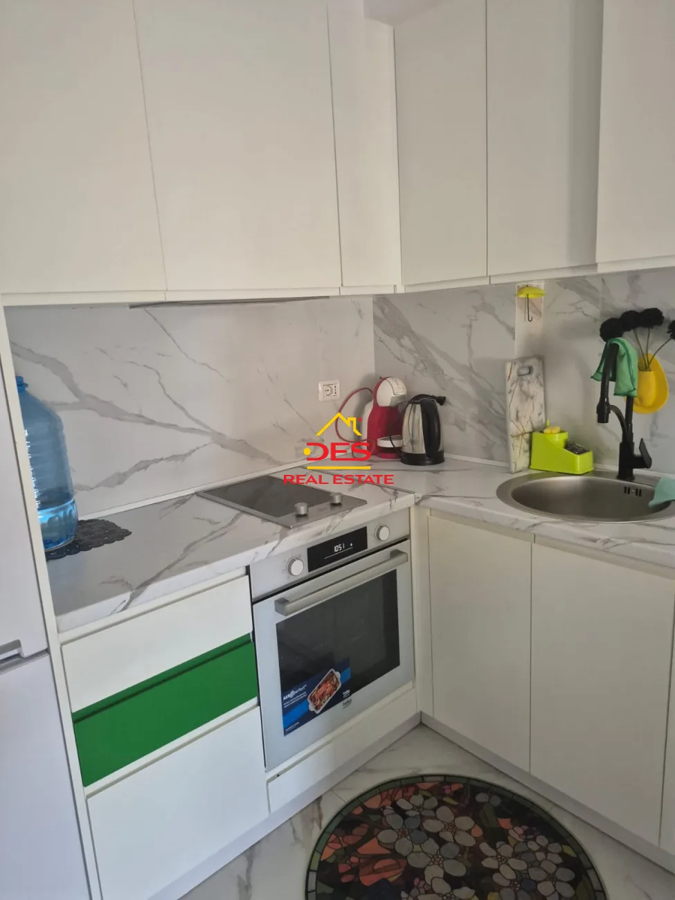 Jepet me qira apartament 1+1 pranë shkollës së e muzikës, vlorë.