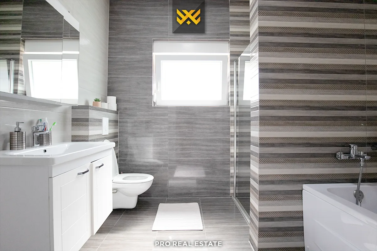Shtëpi 202m² për #SHITJE në Lagjen Qershia