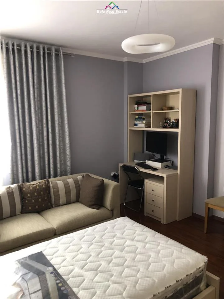 Apartament Me Qera 3+1 Ne Qender (ID B230101) Tirane.