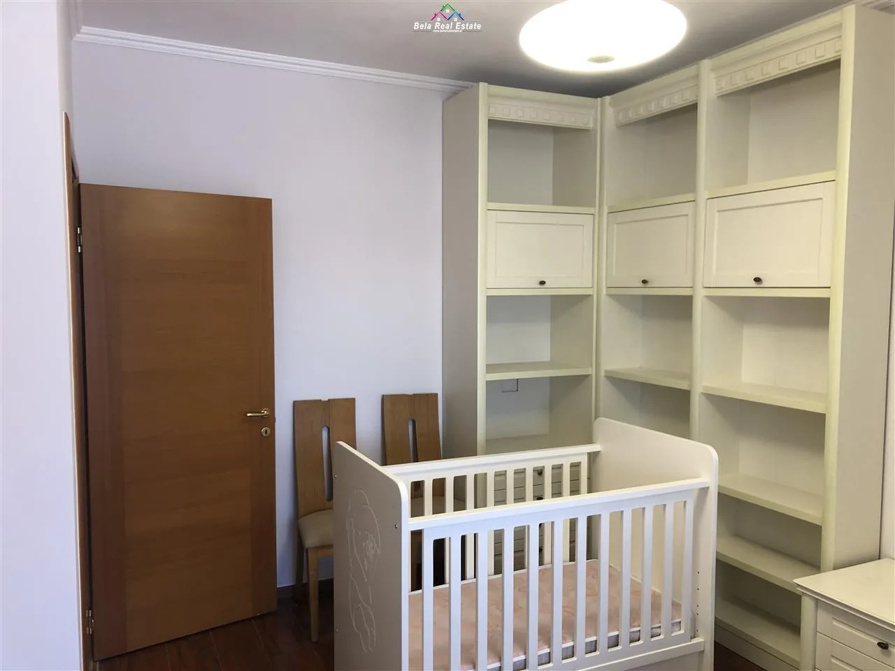 Apartament Me Qera 3+1 Ne Qender (ID B230101) Tirane.