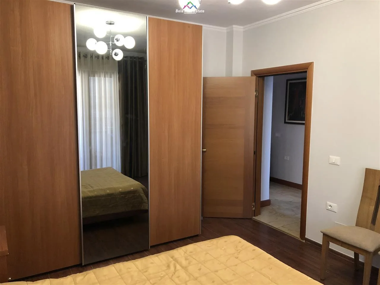 Apartament Me Qera 3+1 Ne Qender (ID B230101) Tirane.