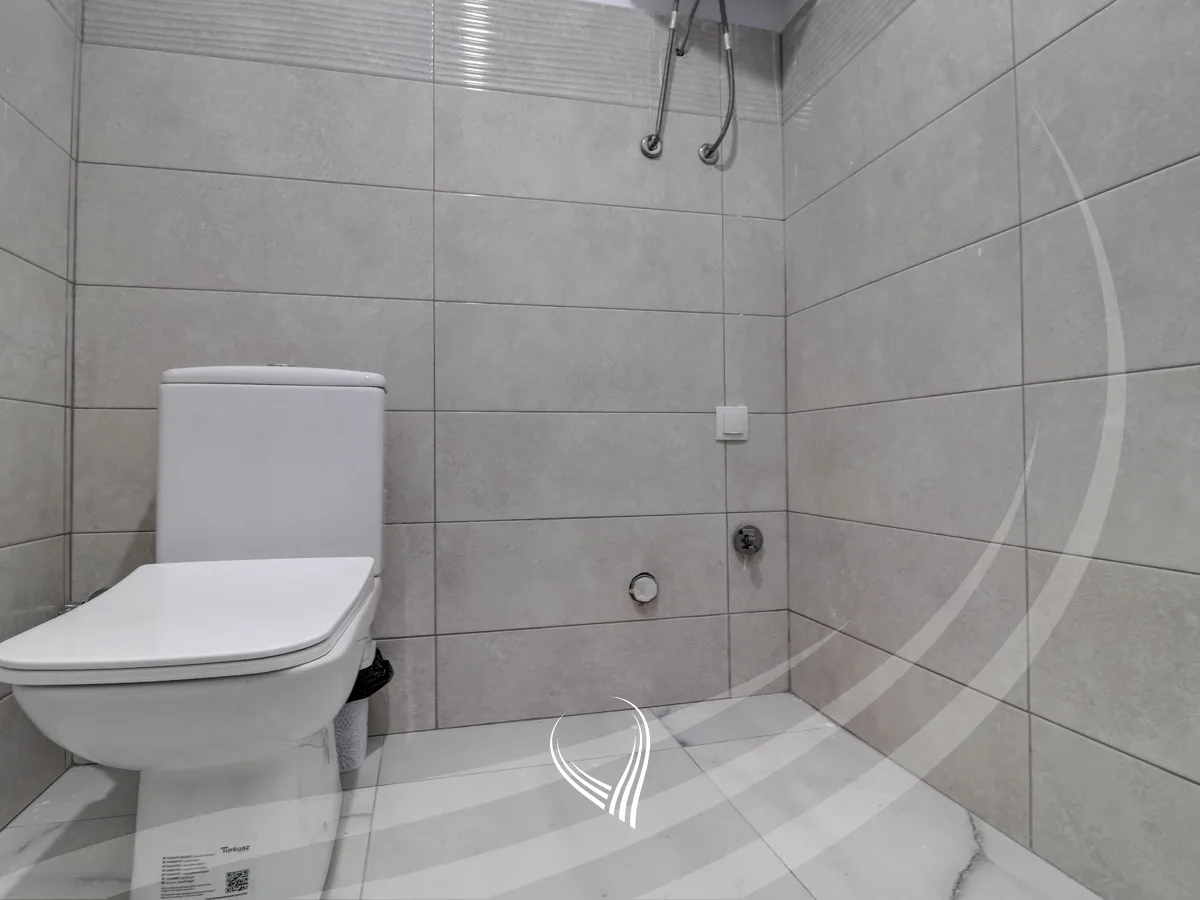 Banesë me 3 dhoma gjumi në shitje në lagjen Arbëria - Dragodan