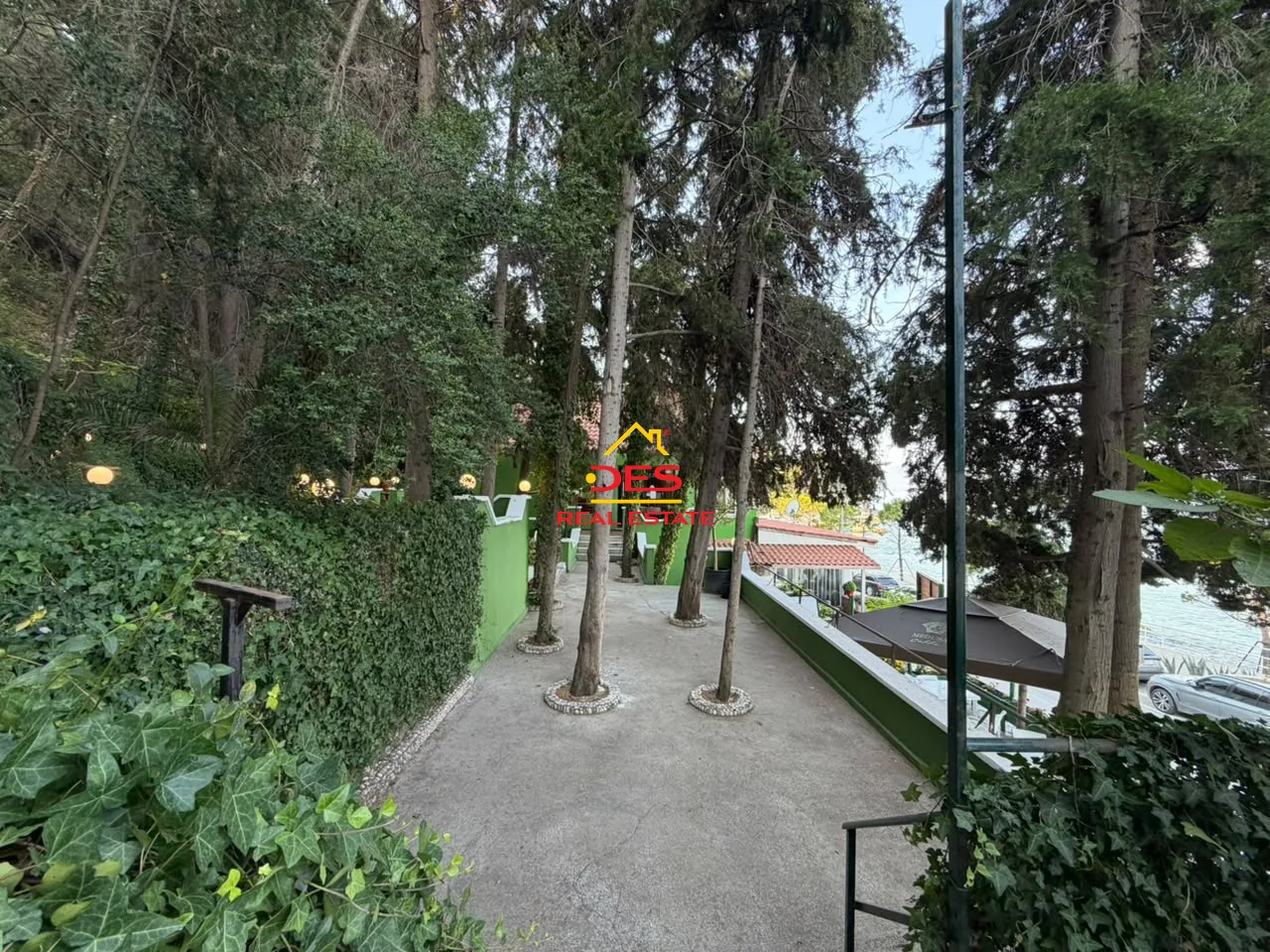 Jepet me qira bar-restorant-piceri në uji të ftohtë, vlorë