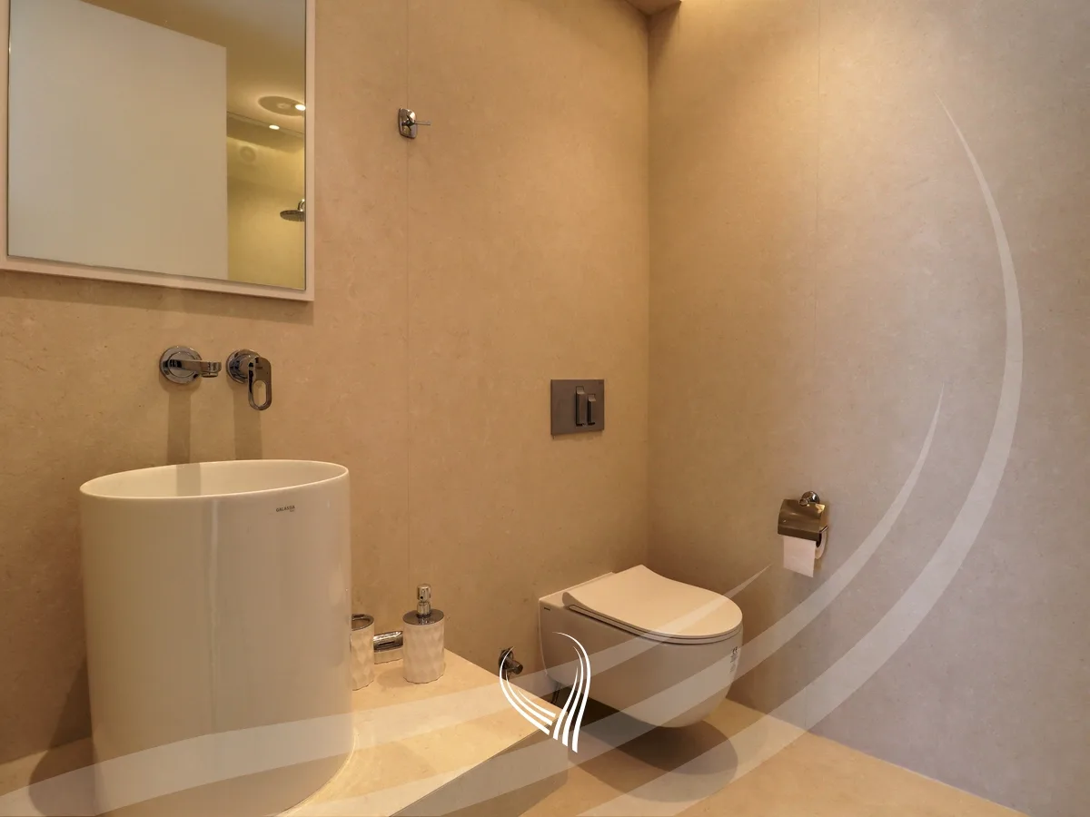 Penthouse 226m2 me qira në lagjen e Muhaxherëve