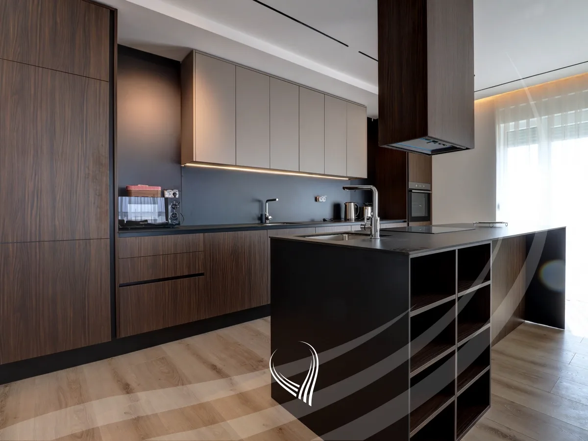Penthouse 226m2 me qira në lagjen e Muhaxherëve