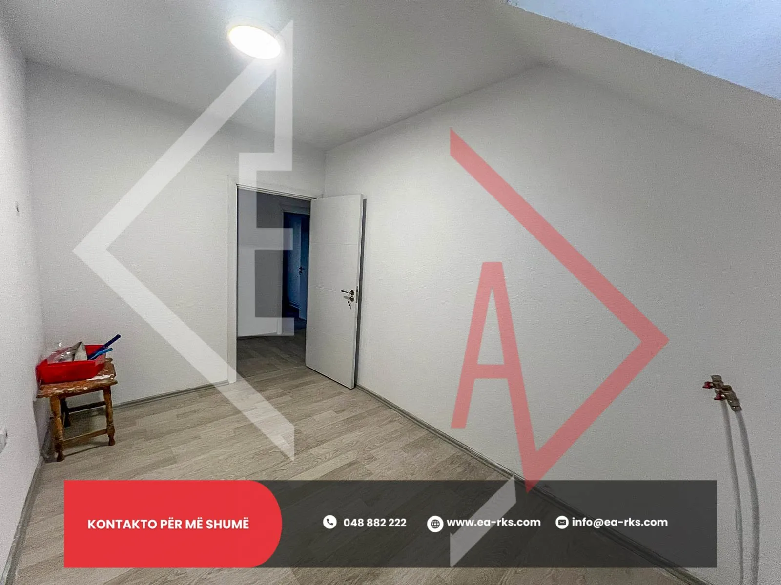 HAPSIRË ZYRE DUPLEX ME QIRA TEK SANTEA (DARDANI)