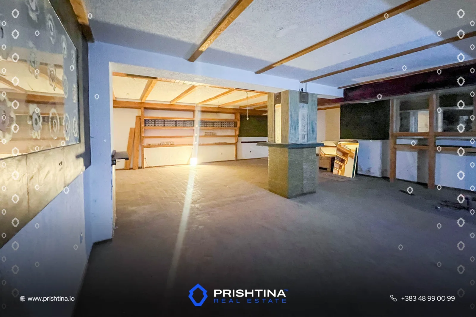 Lokale me qira 120m² + 24m² në Pejton