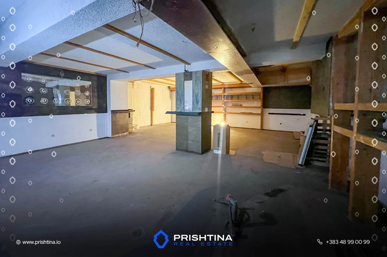 Lokale me qira 120m² + 24m² në Pejton