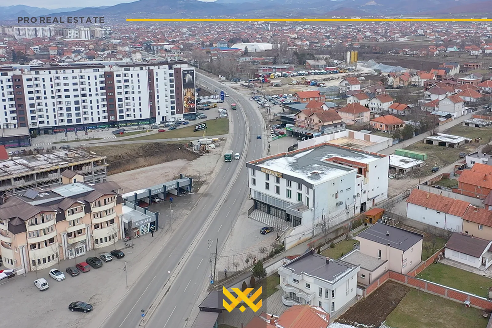 Lokal 1613m² me #QIRA në Vushtrri.