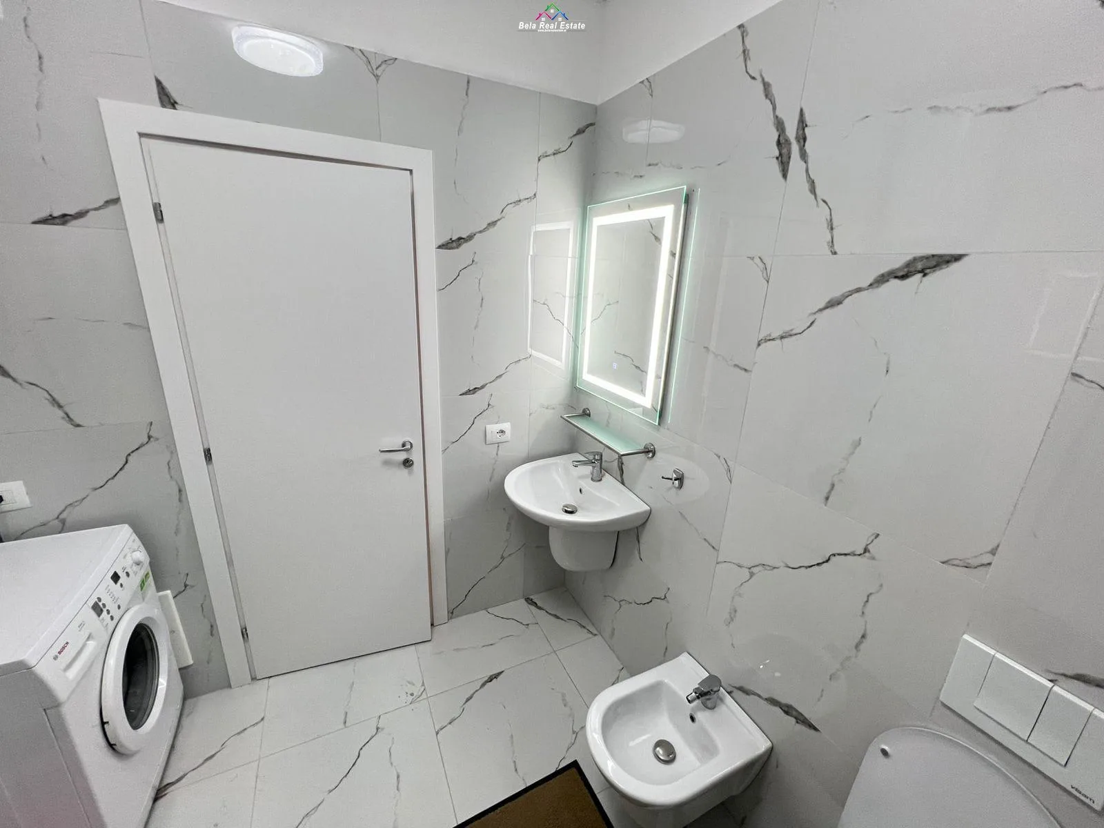 Apartament Me Qera 1+1 Tek Zogu i Zi (ID B2101322) Tirane