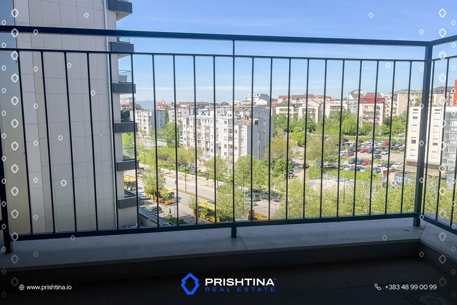 Banesë me qira 117m² te Rruga B