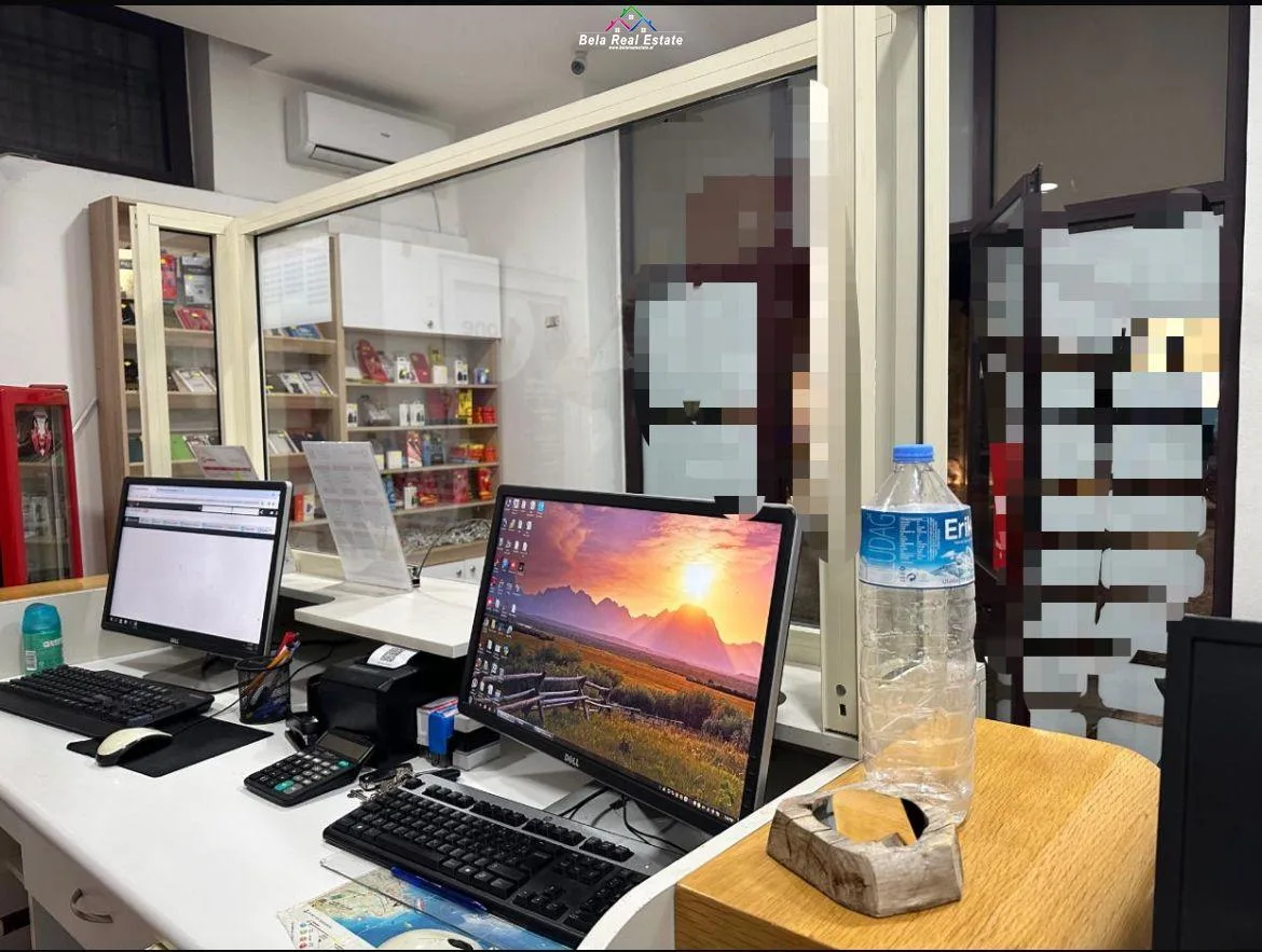 Shitet Biznes Tabakino tek Rruga Barrikadave (ID BSHB126) Tirane