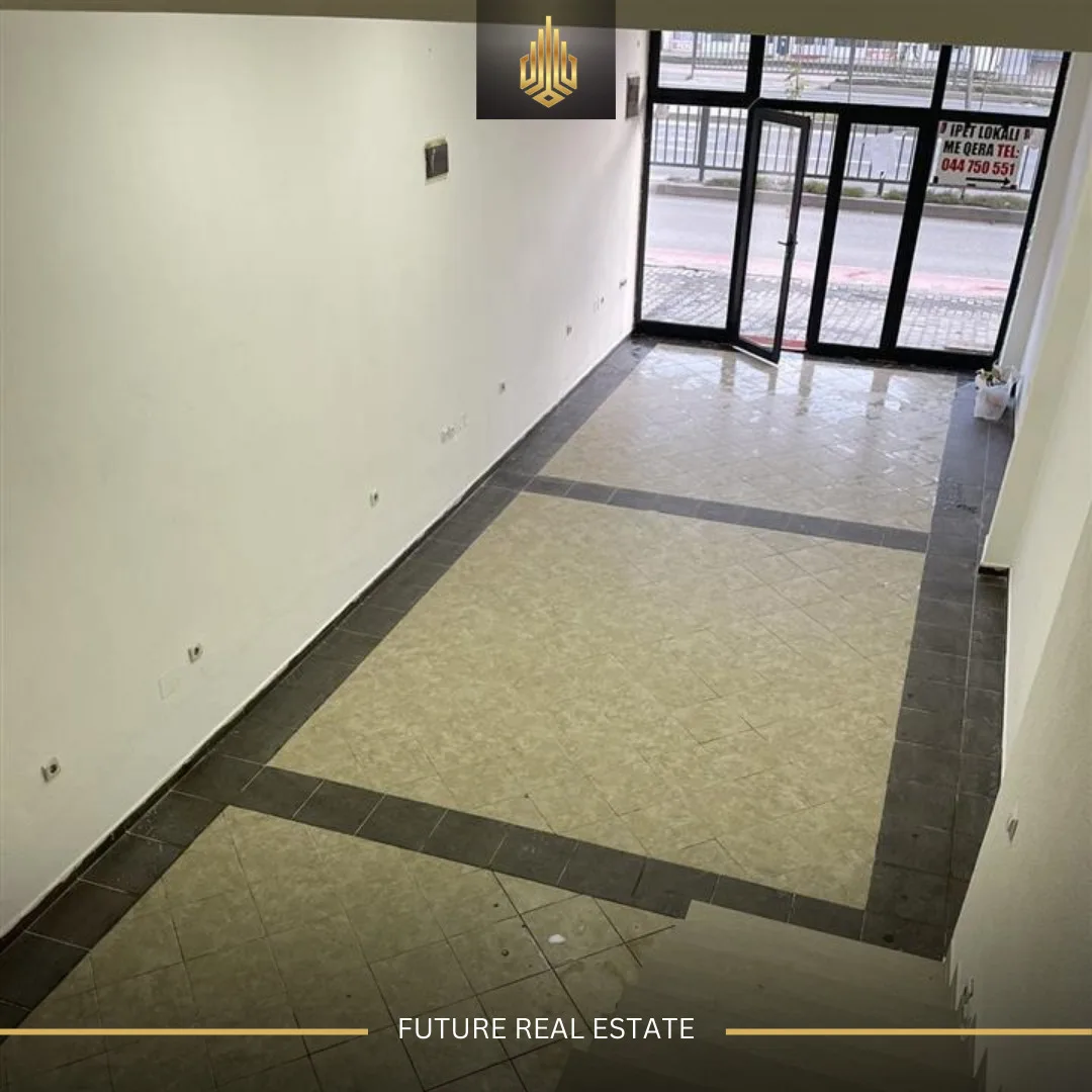 Lokal me QERA/122m²