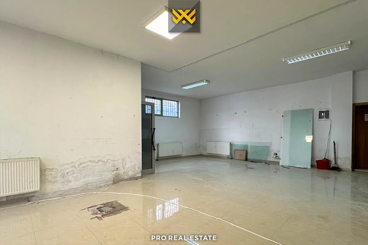 Lokal 84.8m² me #QIRA në Emshir