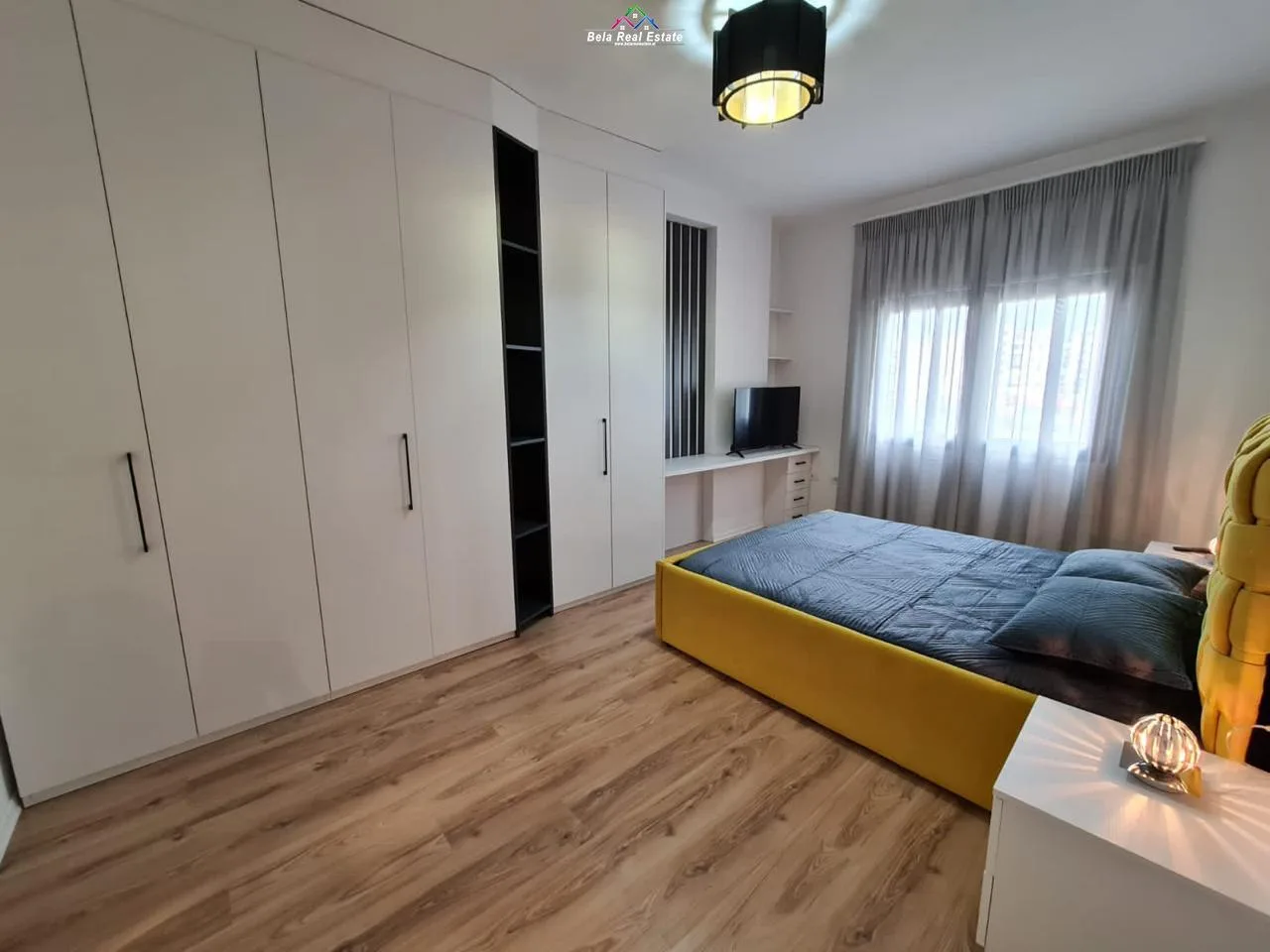 Apartament Luksi 2+1+2 Me Qera prane Martenitetit te Ri (ID B220114) Tirane