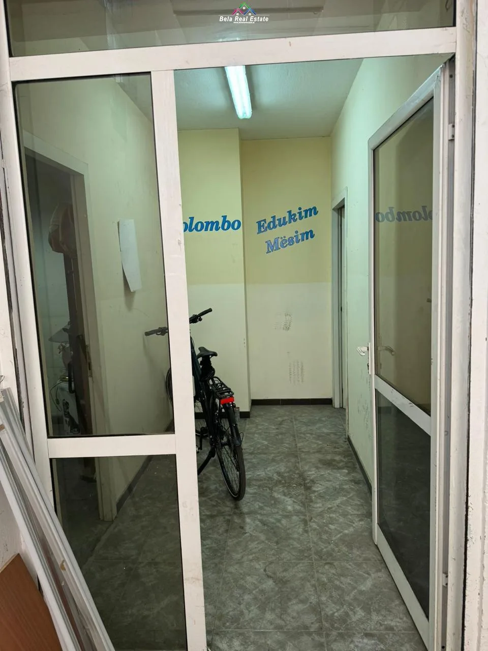 Ambjent Biznesi/Dyqan Me Qera ne Selite (ID BD21594)