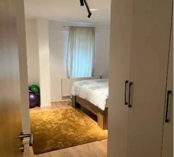 Banesë në shitje në  Lagjen Mati 1