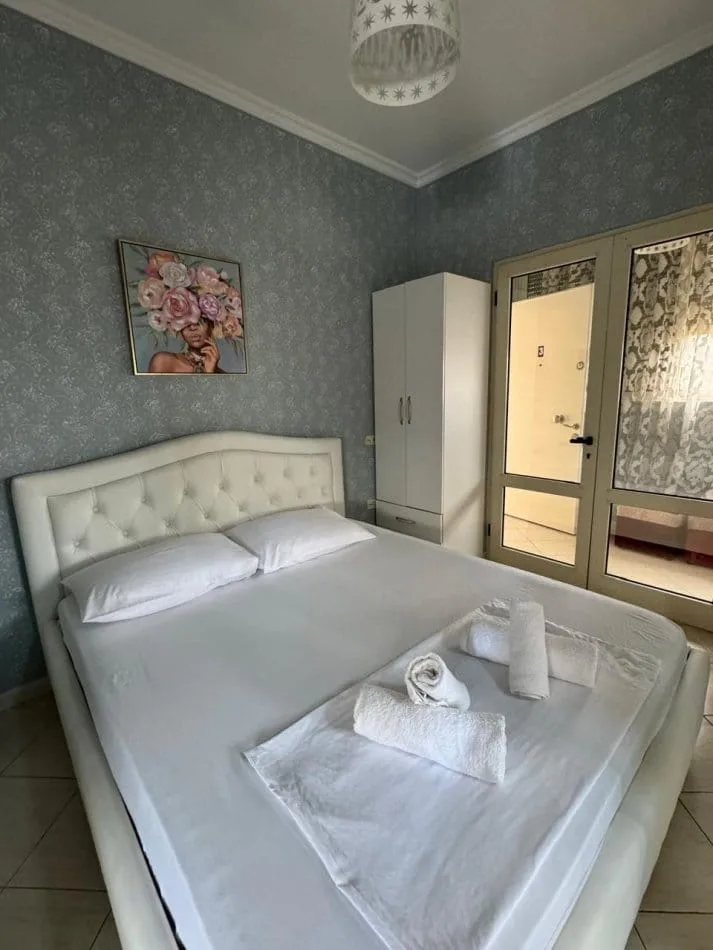 Apartament Me Qera 1+1 Tek Rruga e Durresit (ID B211366) Tirane