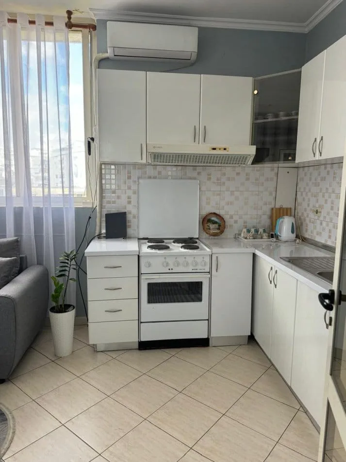 Apartament Me Qera 1+1 Tek Rruga e Durresit (ID B211366) Tirane