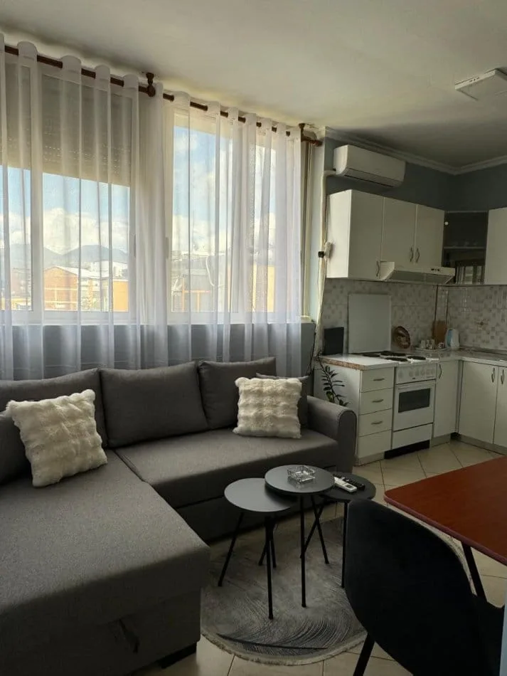 Apartament Me Qera 1+1 Tek Rruga e Durresit (ID B211366) Tirane