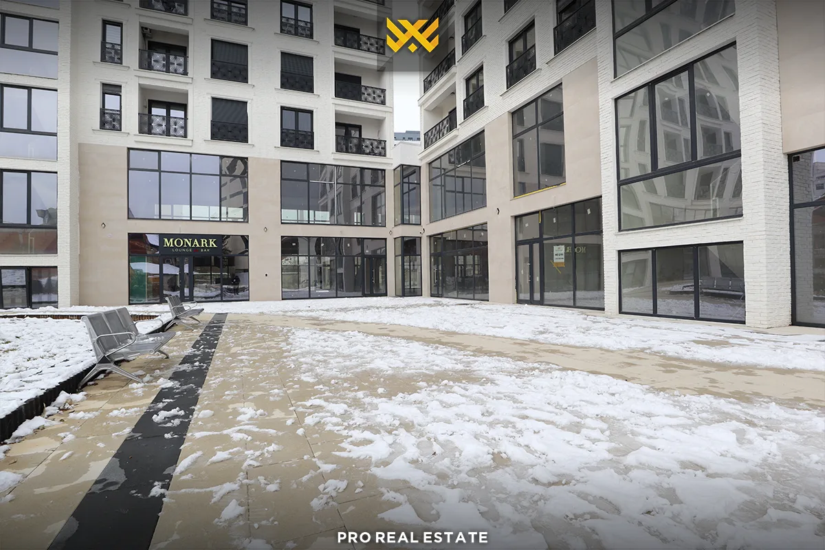 Lokal 87m² me #QIRA në Tophane.
