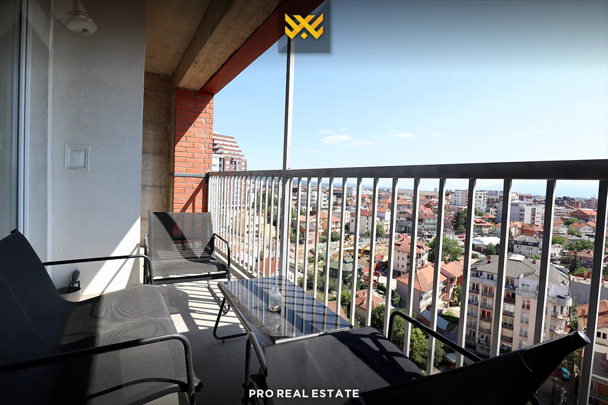 Banesë / Zyrë 130m² me #QIRA në Lagjen e Muhaxherëve