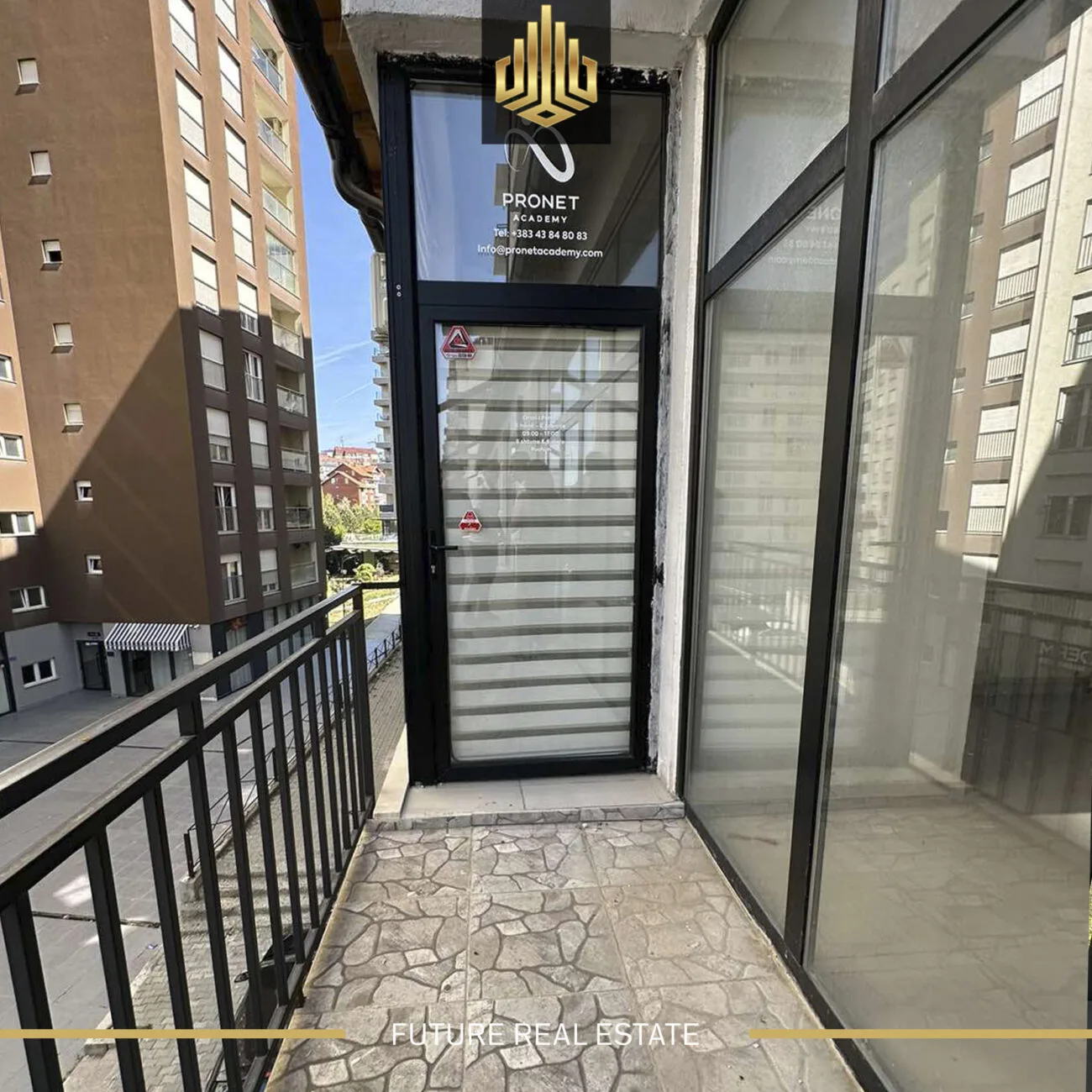 Lokal me QERA/55m2