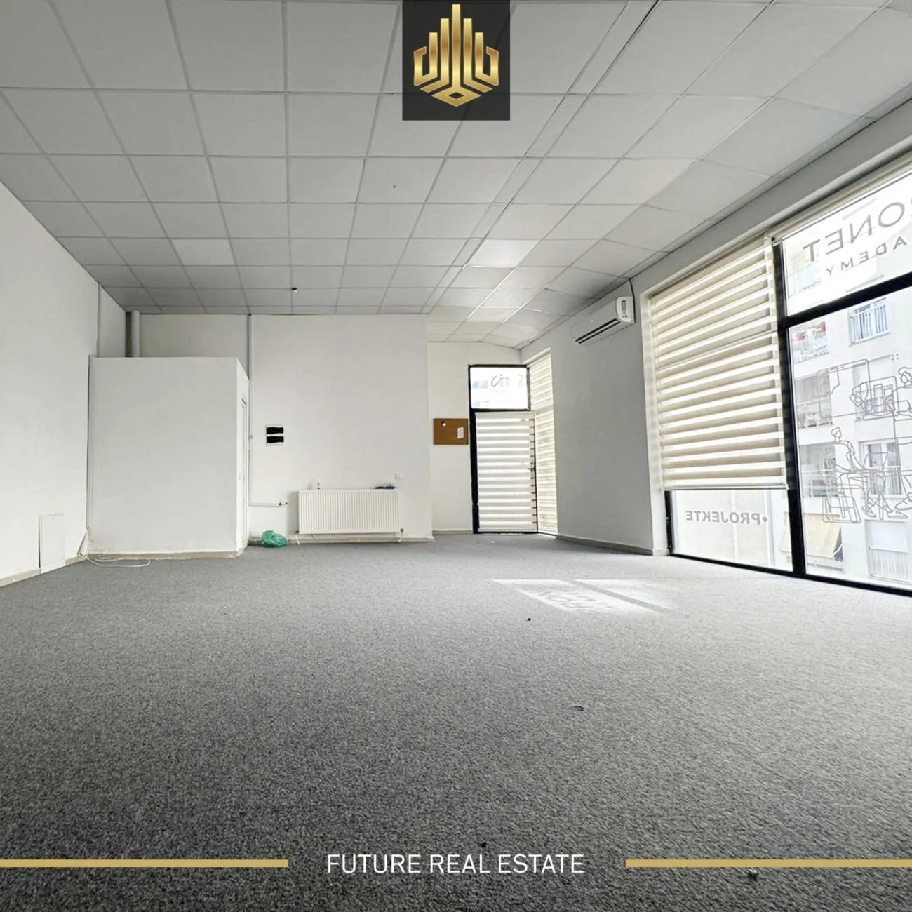 Lokal me QERA/55m2
