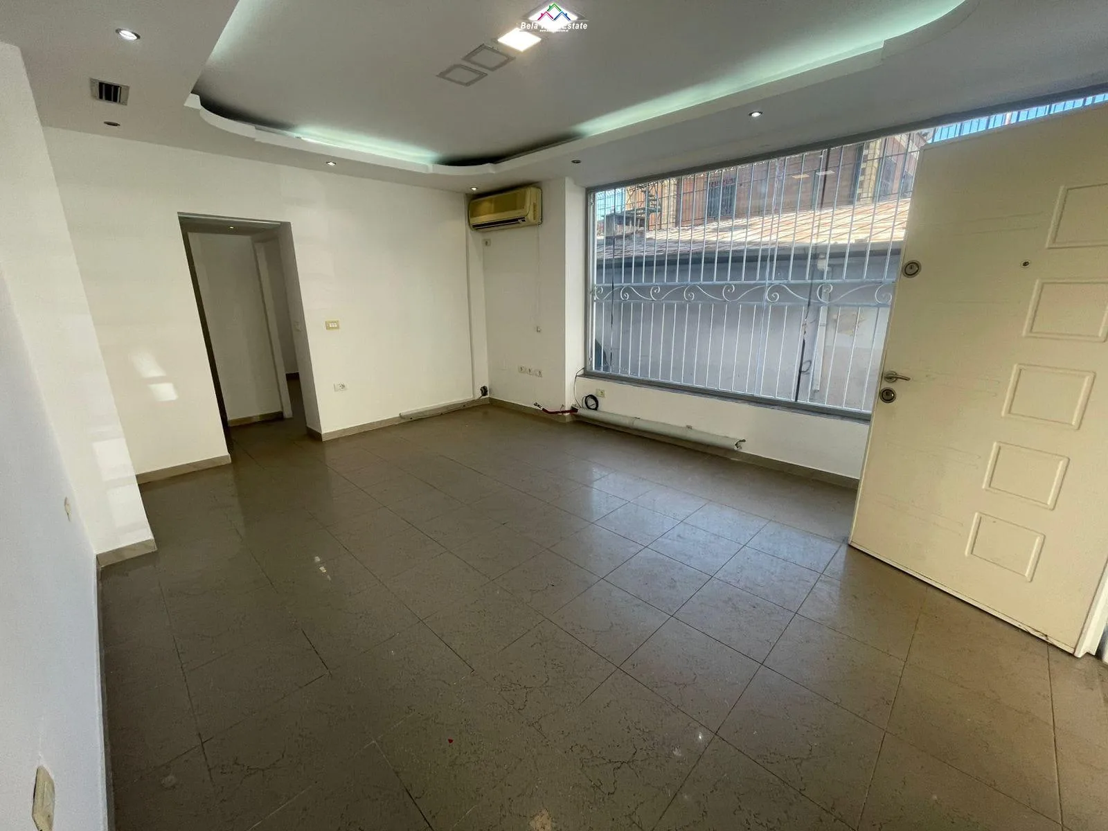 Zyre Me Qera 2+1 Tek Mine Peza (ID BZ2590) Tirane