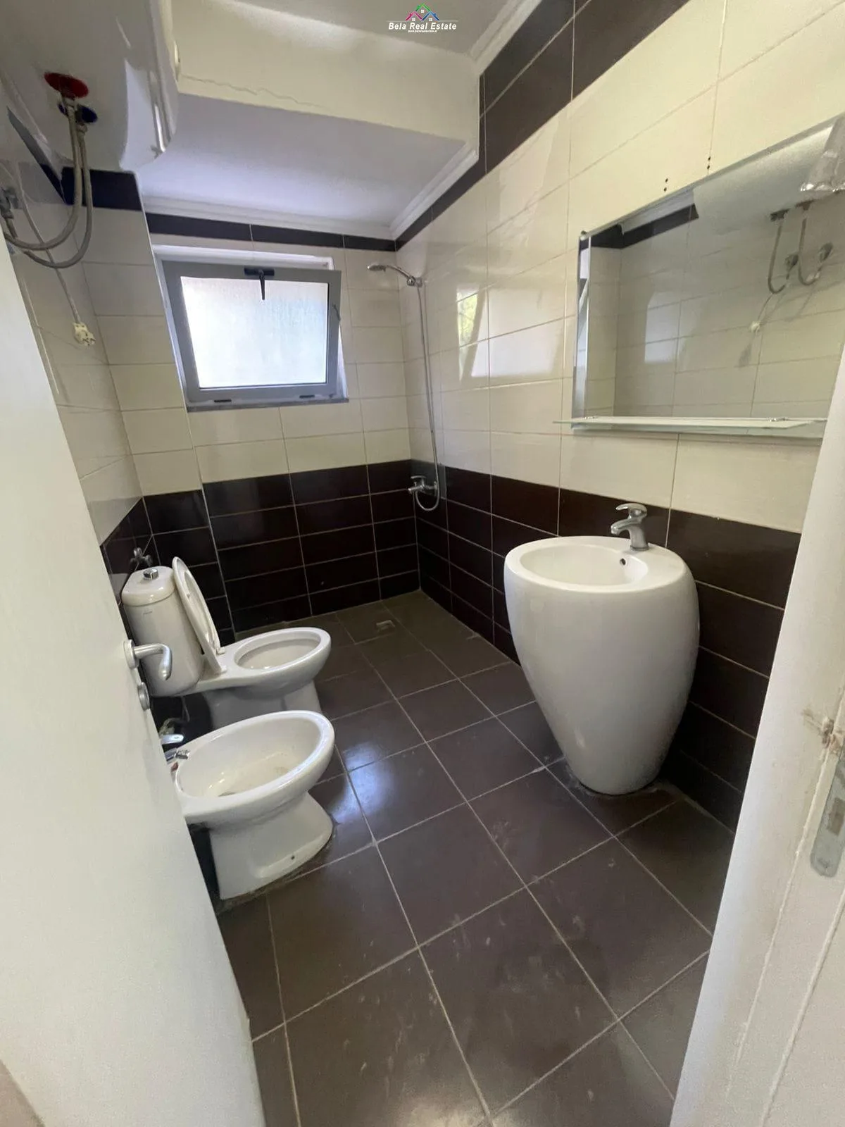 Zyre Me Qera 2+1 Tek Mine Peza (ID BZ2590) Tirane
