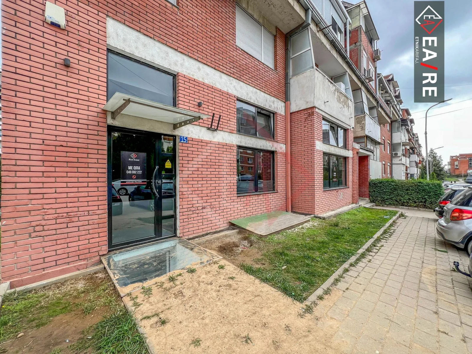 LOKAL ME QIRA NË RRUGËN B