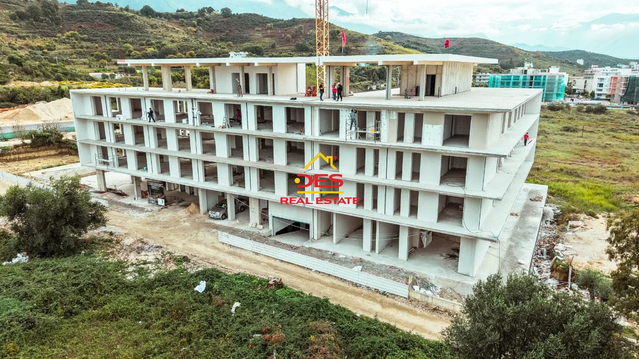 SHITEN APARTAMENTE 1+1 ME KËSTE NË KOMPLEKSIN MË TË RI NË RADHIMË 🌅 Me pamje anësore nga deti