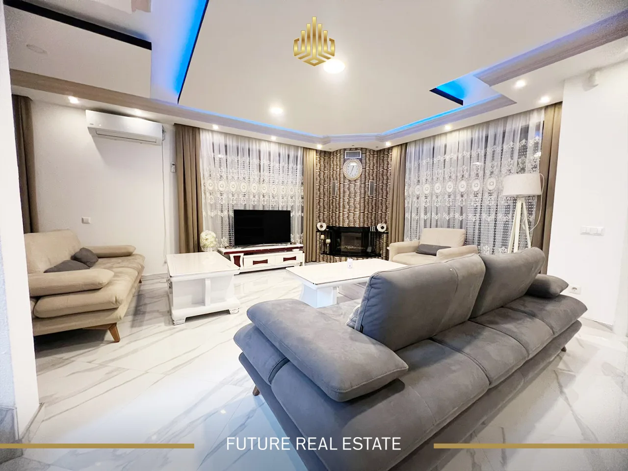 Shëpia në SHITJE/200m2