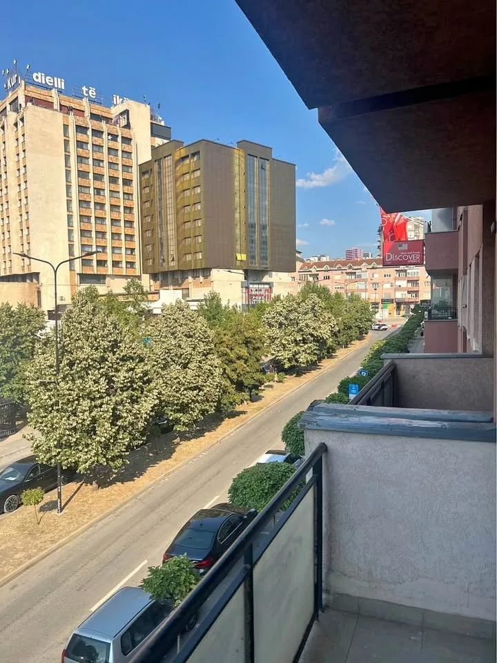 Banesë në shitje në Qendër
